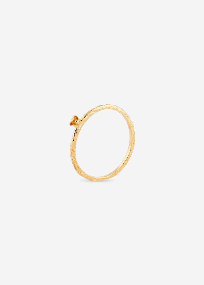 Кольцо из золота с желтым сапфиром Sapphire Ring
