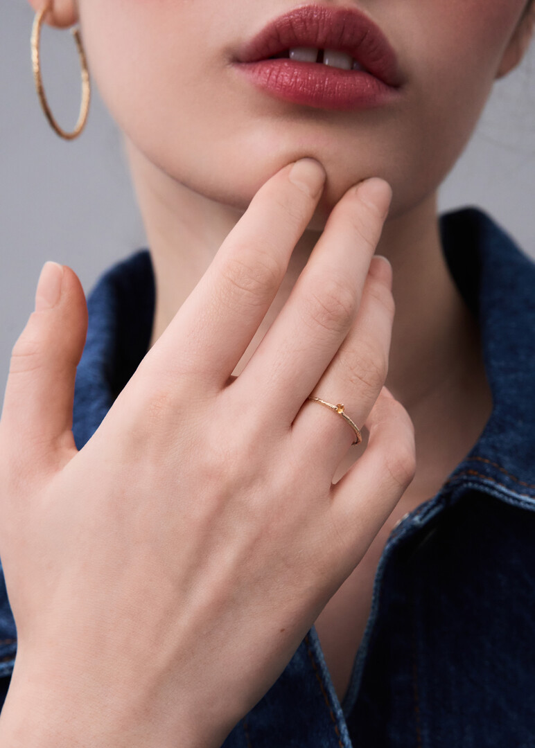 Кольцо из золота с желтым сапфиром Sapphire Ring