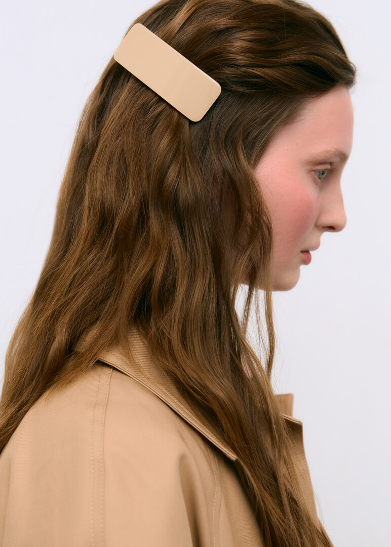 rectangular flat white hair clip