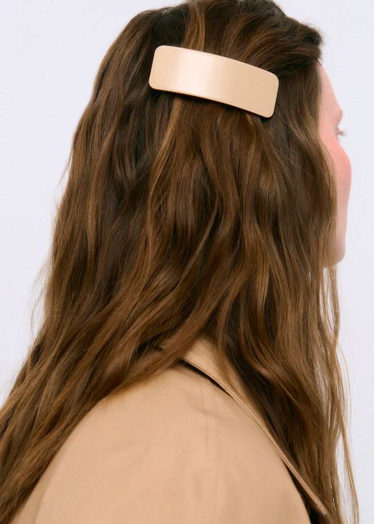 rectangular flat white hair clip