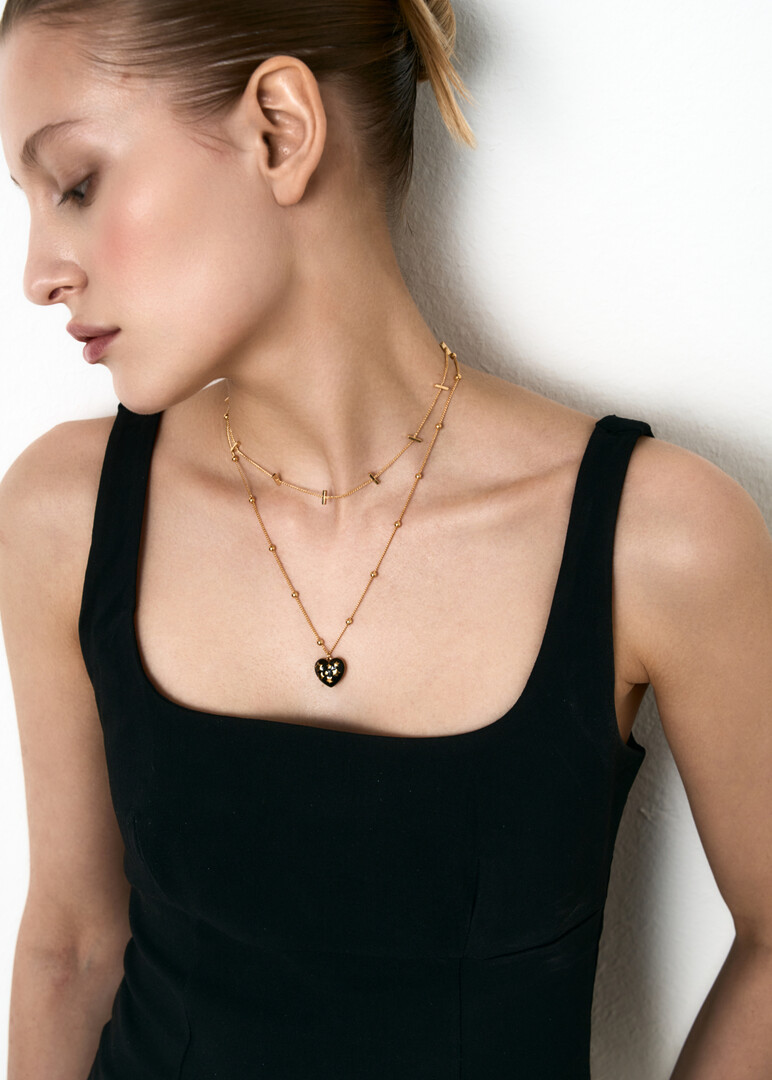 позолоченное колье с вставками