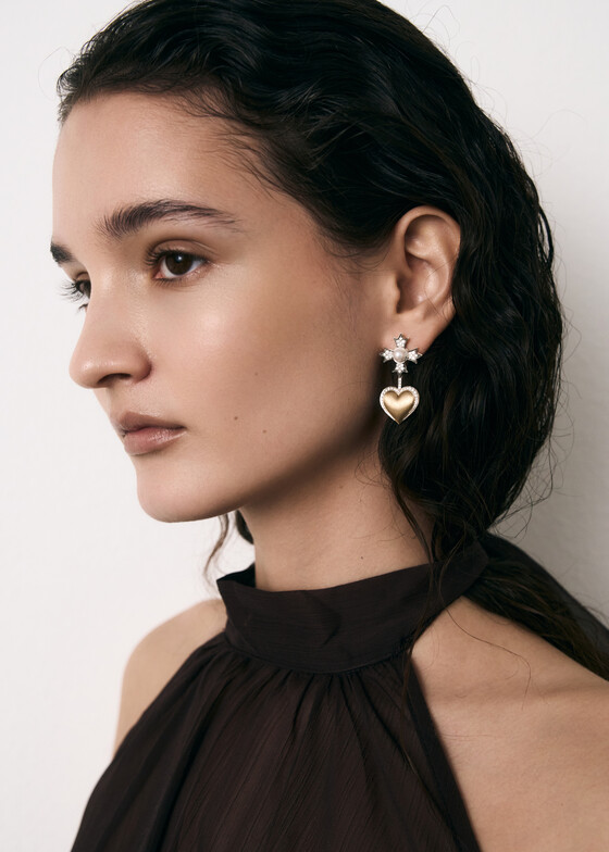 Асимметричные серьги COBRA JEWELRY Асимметричные серьги из золота с бриллиантами и культивированым жемчугом