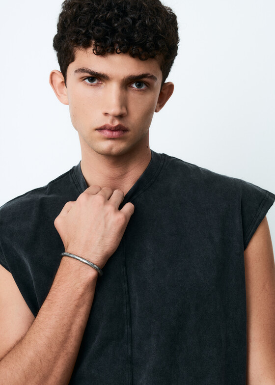 Жесткие браслеты Grani Jewelry Серебристый браслет «Клиф»
