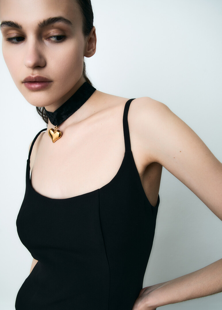 чокер Gold Abyss с сердцем