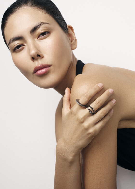 Акцентные кольца Mintaka Jewellery Кольцо из серебра с муассанитом