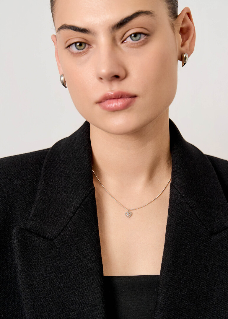 silver heart pendan