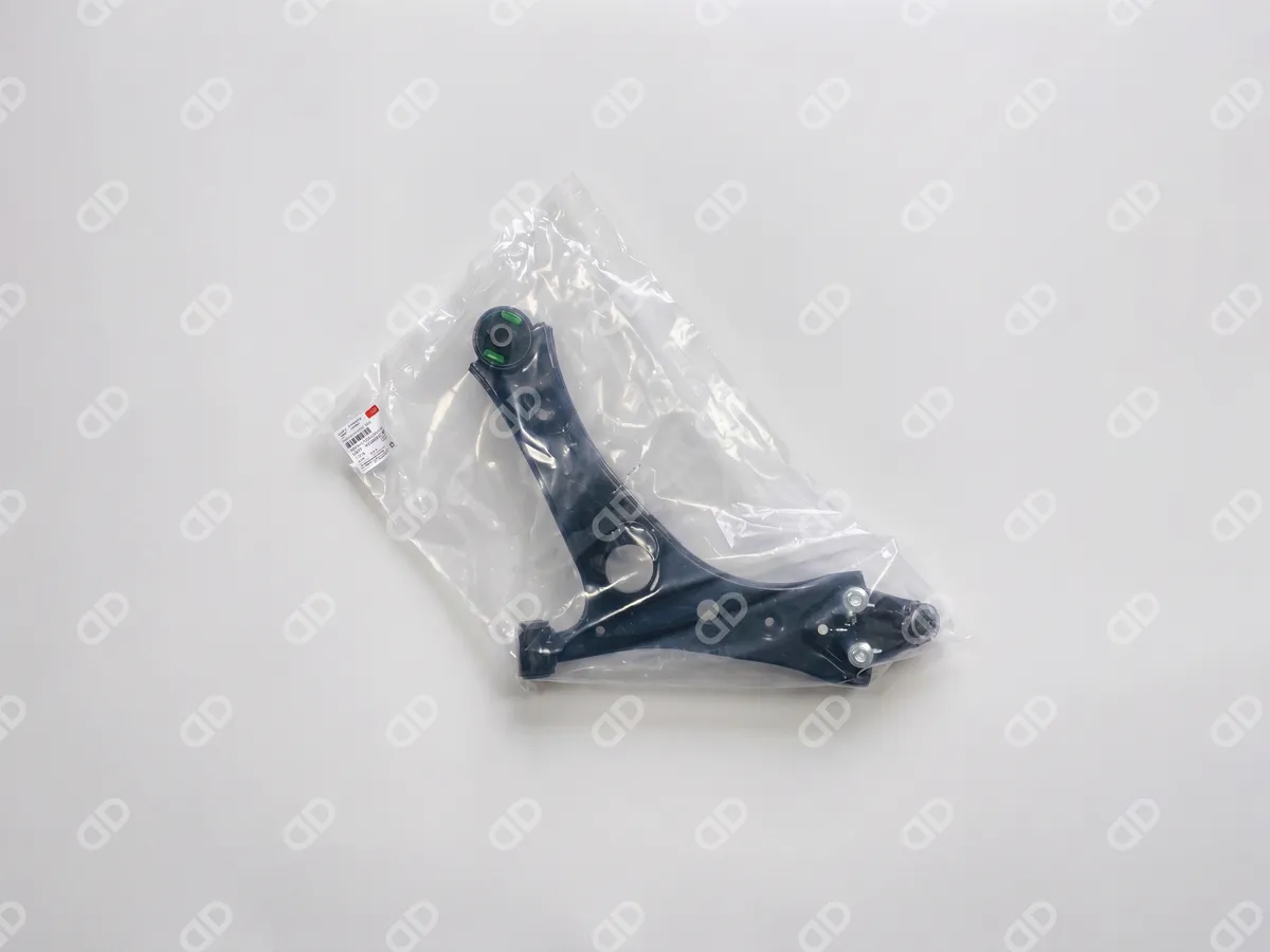 Рычаг передней подвески правый Chery Tiggo 8 / 8 Pro / 8 Pro Max 202000911AA