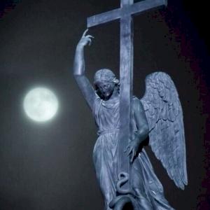 Фото профиля электрик темный ток