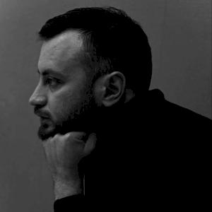 Фото профиля Руслан Землянин