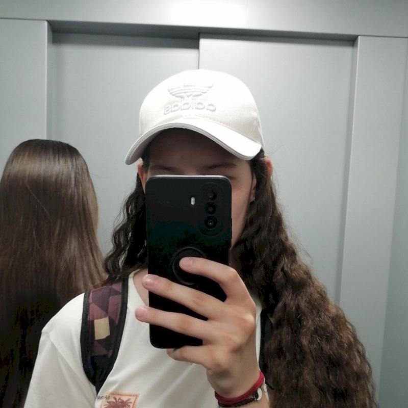 Фото профиля Эмили Пауел