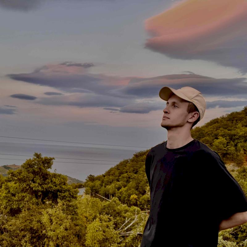 Фото профиля Даниил Маленко