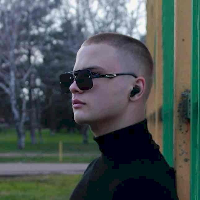 Фото профиля Акаев Эльдар