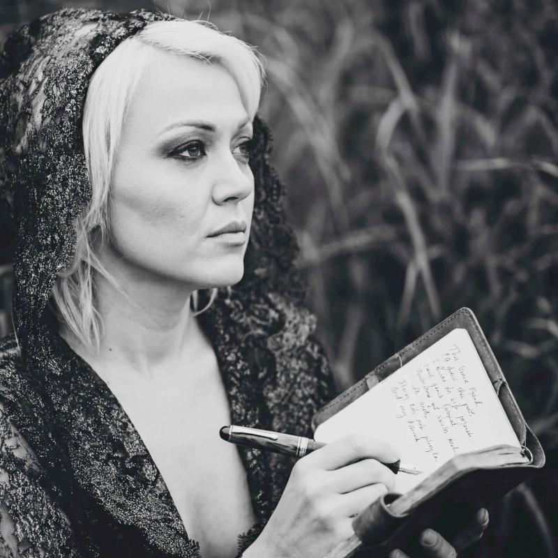 Фото профиля LИРА