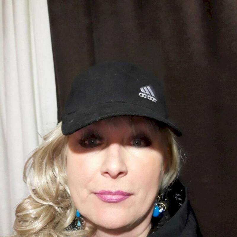 Фото профиля Яна Нова 