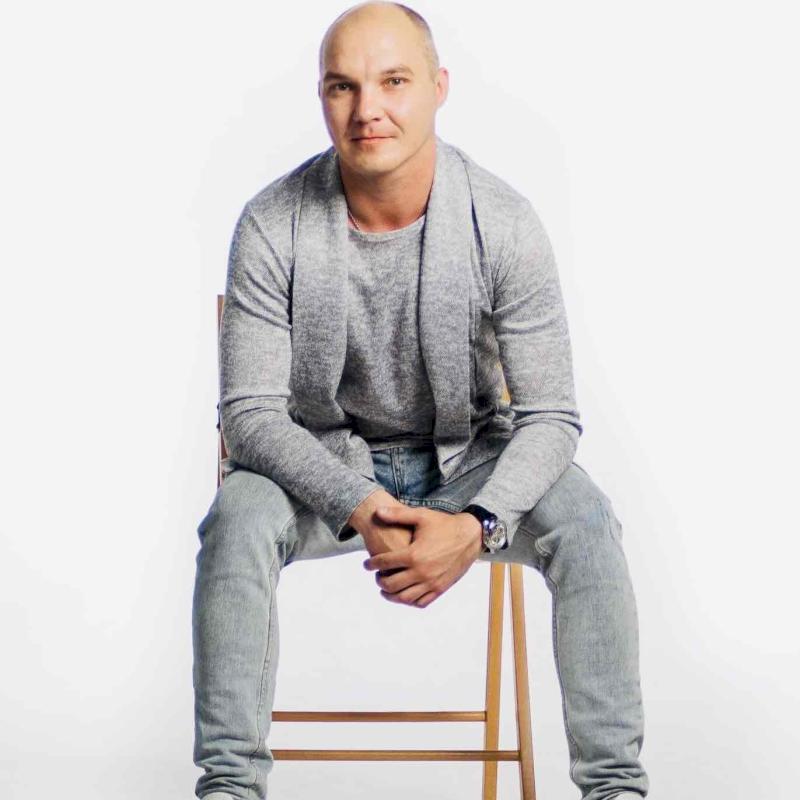 Фото профиля Михаил Петров