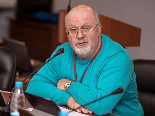 Эдуард Фияксель