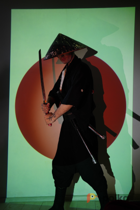 Возьмите Ниндзя-костюм мужской японский Bushi 武士 напрокат (Фото 3) в Москве
