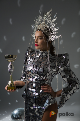 Возьмите Платье для фотосессии голограмма, серебро, Космос напрокат (Фото 3) в Москве