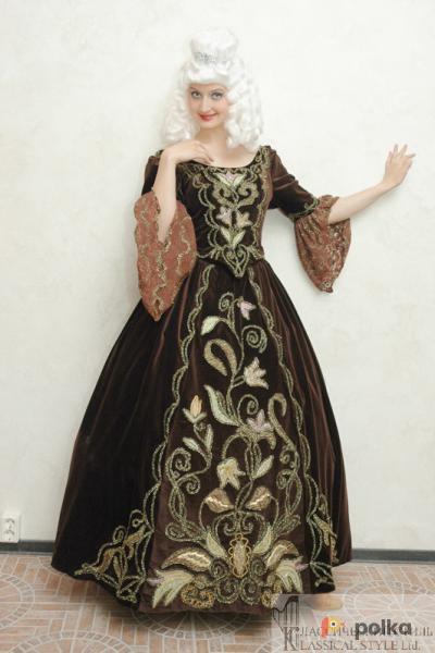 Возьмите Женское коричневое историческое платье эпохи Барокко напрокат (Фото 2) в Санкт-Петербурге