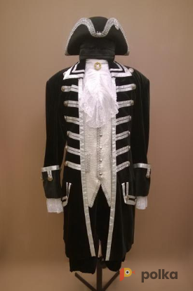 Возьмите Мужской исторический костюм барокко из чёрного бархата напрокат (Фото 1) в Санкт-Петербурге