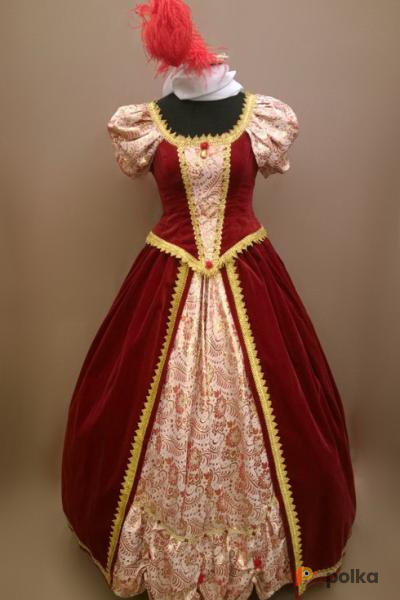 Возьмите Женское платье в стиле барокко из красного бархата напрокат (Фото 2) в Санкт-Петербурге