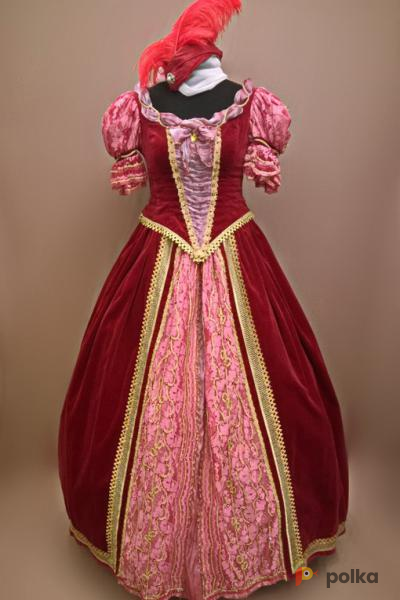 Возьмите Женское платье в стиле барокко малиновое напрокат (Фото 2) в Санкт-Петербурге