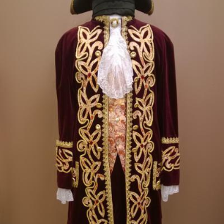  Мужской исторический костюм барокко, цвет перезрелая вишня