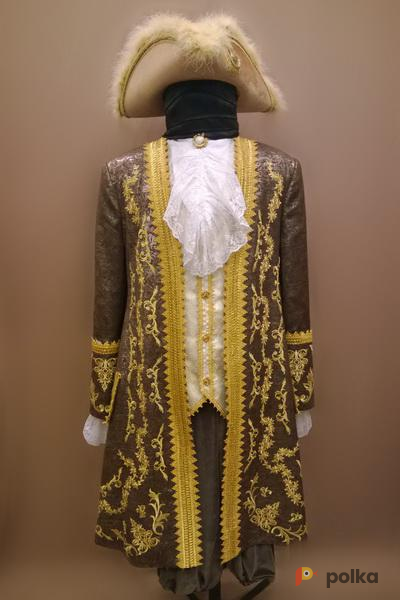 Возьмите Мужской исторический костюм барокко, коричневая парча с золотой аппликацией напрокат (Фото 2) в Санкт-Петербурге
