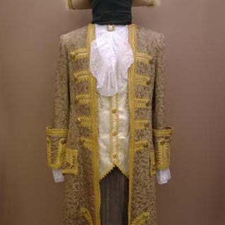 Мужской исторический костюм барокко, бежевый