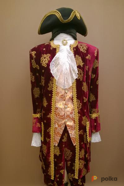 Возьмите Мужской исторический костюм барокко (Красный с золотым напылением) напрокат (Фото 2) в Санкт-Петербурге