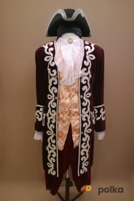 Возьмите Мужской исторический костюм барокко цвета спелая вишня напрокат (Фото 1) в Санкт-Петербурге