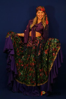 Возьмите Цыганка (Тёмно-фиолетовое платье) напрокат (Фото 1) в Санкт-Петербурге