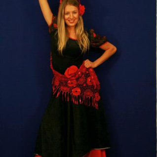 Испанка (Тёмно-красное платье)