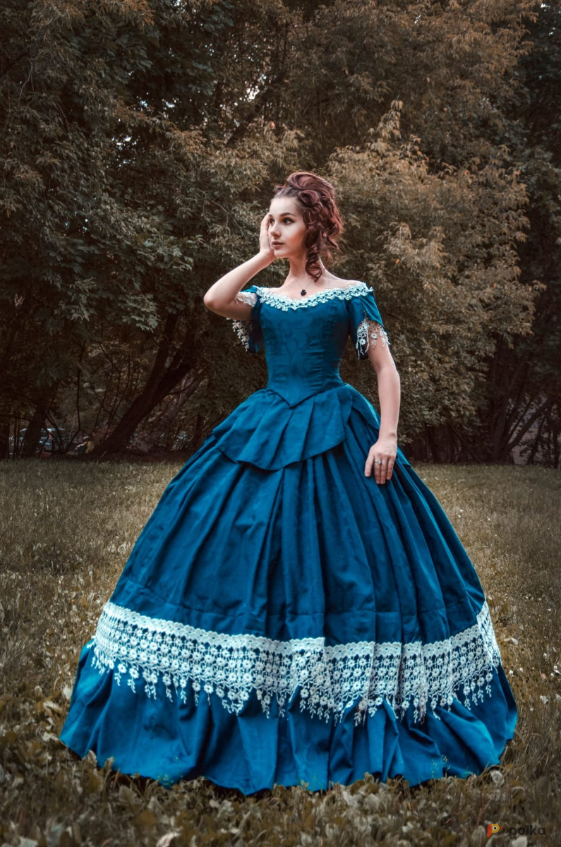 Возьмите Бально-историческое платье на кринолине Метель, размер 44-46 напрокат (Фото 2) в Москве