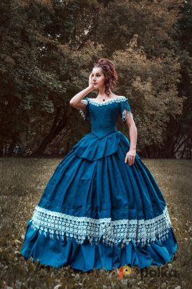 Возьмите Бально-историческое платье на кринолине Метель, размер 44-46 напрокат (Фото 1) в Москве