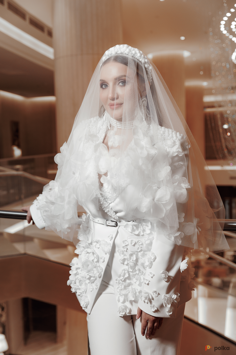 Возьмите Свадебная фата с цветами из шелка  напрокат (Фото 2) в Москве