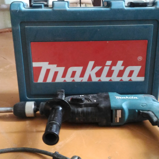 Перфоратор Makita