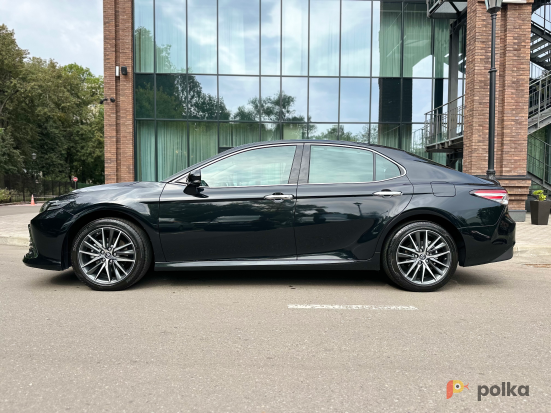Возьмите Аренда на сутки Toyota Camry G70 напрокат (Фото 10) в Москве