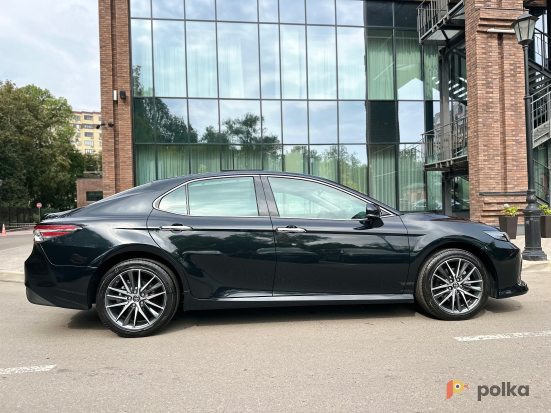Возьмите Аренда на сутки Toyota Camry G70 напрокат (Фото 5) в Москве