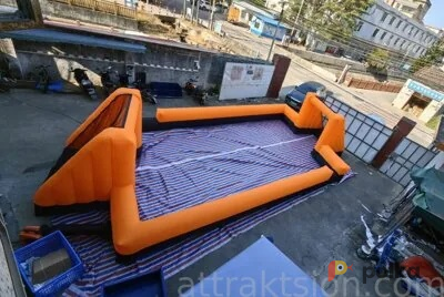 Возьмите Надувное футбольное поле напрокат (Фото 1) В Екатеринбурге