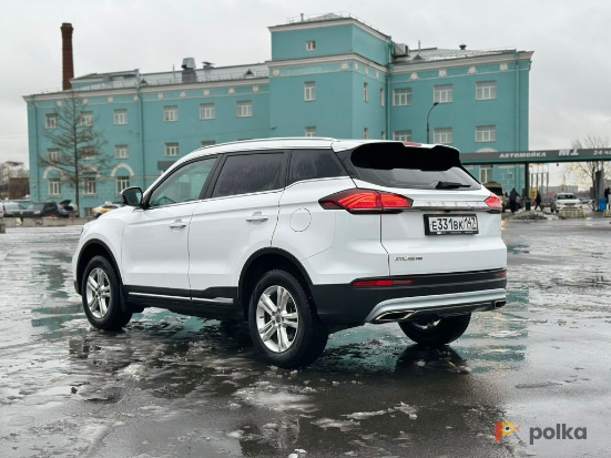 Возьмите Автомобиль Geely Atlas Pro напрокат (Фото 3) в Санкт-Петербурге