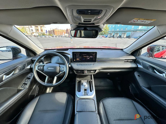 Возьмите Автомобиль Haval Jolion напрокат (Фото 3) в Санкт-Петербурге