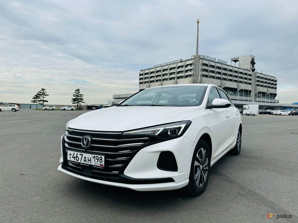 Возьмите Автомобиль Changan EADO Plus напрокат (Фото 2) в Санкт-Петербурге
