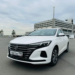 Автомобиль Changan EADO Plus