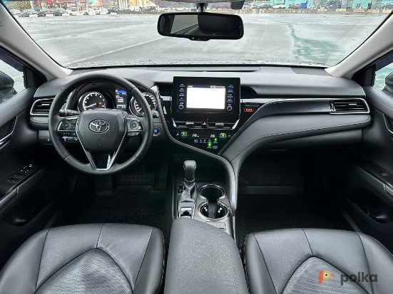 Возьмите Автомобиль Toyota Camry напрокат (Фото 3) в Санкт-Петербурге