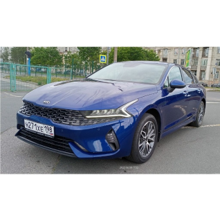 Автомобиль Kia K5