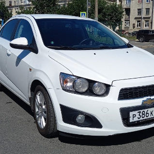 Автомобиль Chevrolet Aveo