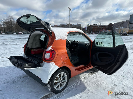 Возьмите Автомобиль Smart Fortwo напрокат (Фото 3) в Санкт-Петербурге