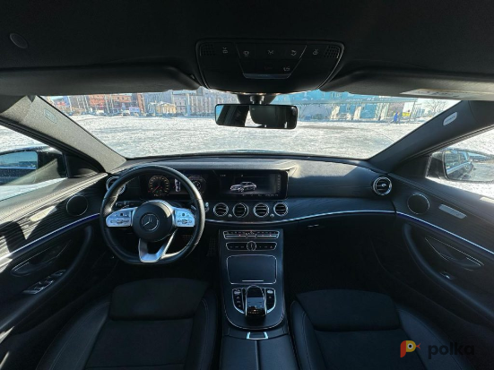 Возьмите Автомобиль Mercedes E200 напрокат (Фото 3) в Санкт-Петербурге