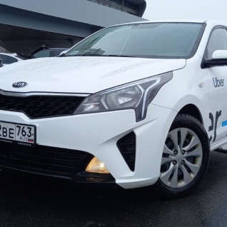 Автомобиль Kia Rio 2022 Uber